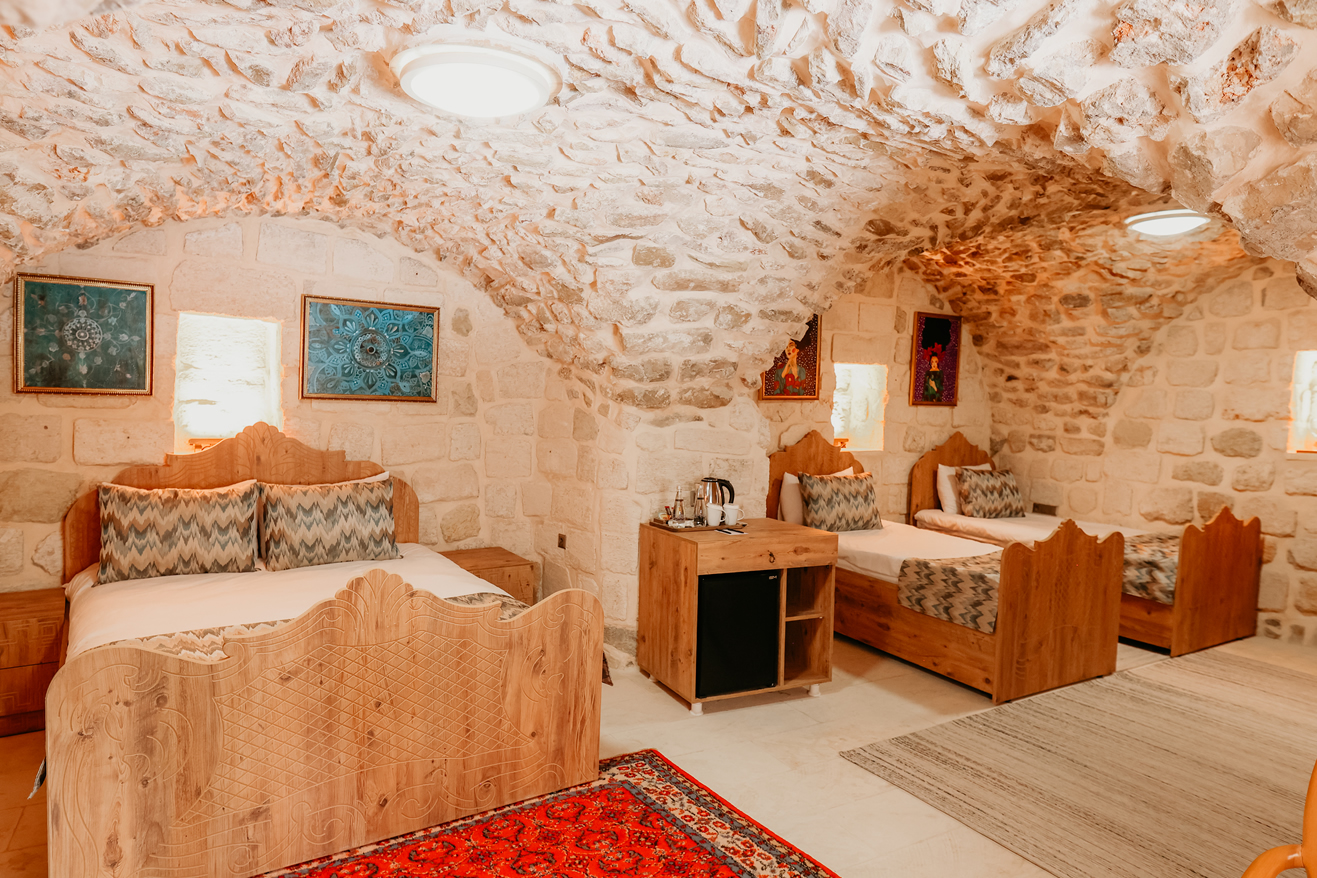 kasr-i-karikan-otel-oda-ceti