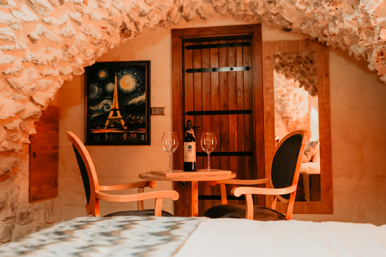 kasr-i-karikan-otel-oda-reyhan